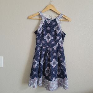 Mini dress